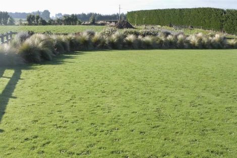 Photo of property in 66 Wilcox Road, Seaward Bush, Invercargill, 9871