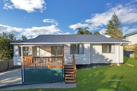 Photo of property in 81a Dundale Avenue, Blockhouse Bay, Auckland, 0600