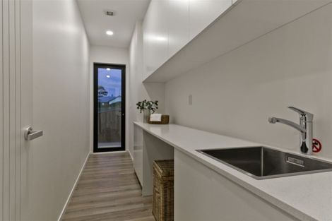 Photo of property in 21 Princes Street, Riverhead, 0820