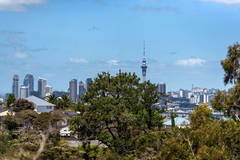 Photo of property in 7/10b Huka Road, Birkenhead, Auckland, 0626