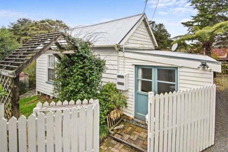 Photo of property in 216 Ness Valley Road, Ness Valley, Papakura, 2585