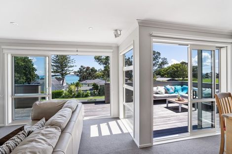 Photo of property in 67 First View Avenue, Beachlands, Auckland, 2018