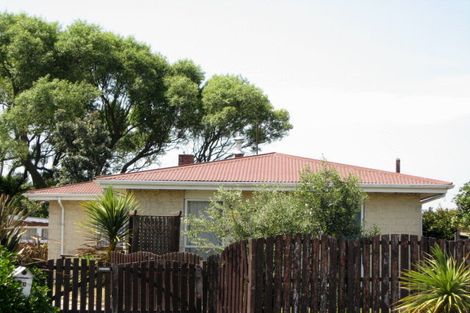 Photo of property in 41 Woodlands Place, Aranui, Christchurch, 8061