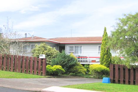 Photo of property in 26 Fairway Avenue, Red Beach, 0932