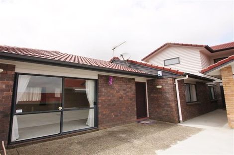 Photo of property in 26 Heathridge Place, Burswood, Auckland, 2013