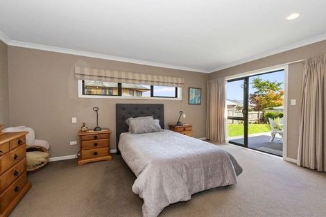 Photo of property in 45 Barrington Drive, Huntington, Hamilton, 3210