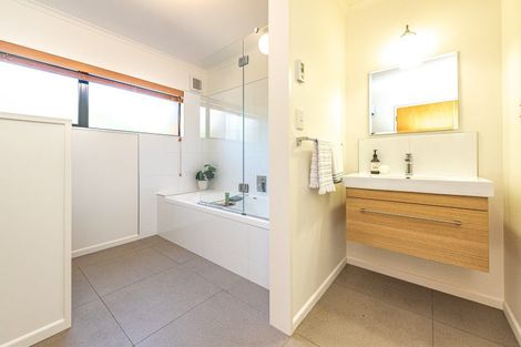 Photo of property in 21 Grey Street, College Estate, Whanganui, 4500