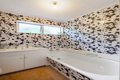 Photo of property in 40a Bauchop Road, Waterloo, Lower Hutt, 5011