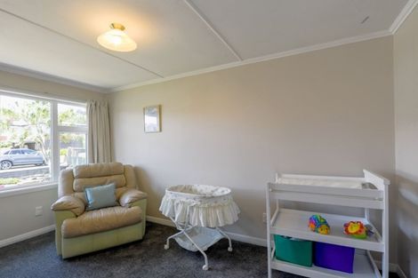 Photo of property in 54 Elwyn Crescent, Green Island, Dunedin, 9018