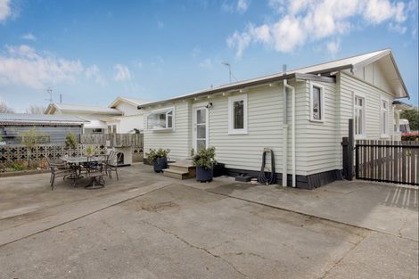 Photo of property in 10 Creagh Street, Te Awa, Napier, 4110