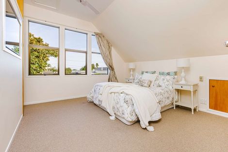 Photo of property in 35 Fancourt Street, Meadowbank, Auckland, 1072