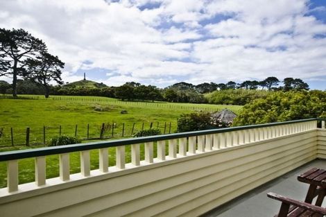 Photo of property in 94 Campbell Road, One Tree Hill, Auckland, 1061