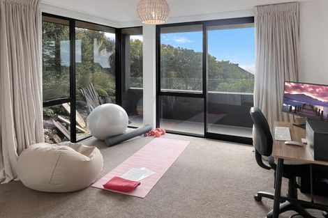 Photo of property in 3 Sanscrit Place, Richmond Hill, Christchurch, 8081