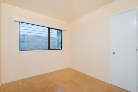 Photo of property in 19a Pisces Road, Glen Eden, Auckland, 0602