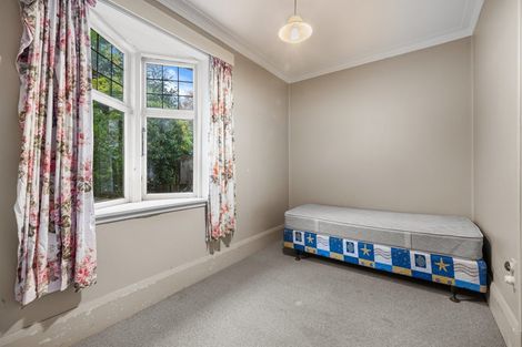 Photo of property in 104 North Parade, Richmond, Christchurch, 8013