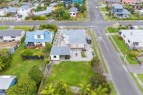 Photo of property in 20 Cook Street, Carters Beach, Westport, 7825