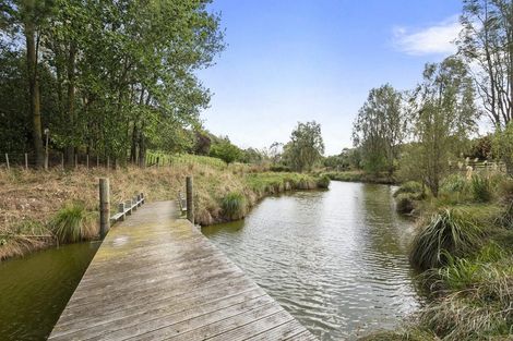 Photo of property in 35 Stonebrook Lane, Kelvin Grove, Palmerston North, 4470