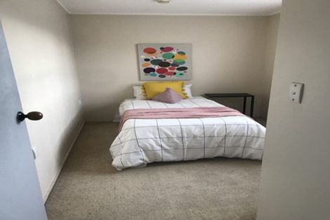 Photo of property in 2 Vista Terrace, Hillcrest, Hamilton, 3216