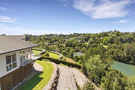 Photo of property in 54 Riverview Road, Kerikeri, 0230