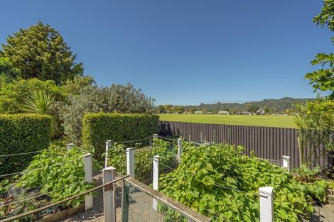 Photo of property in 31 Catherine Crescent, Whitianga, 3510