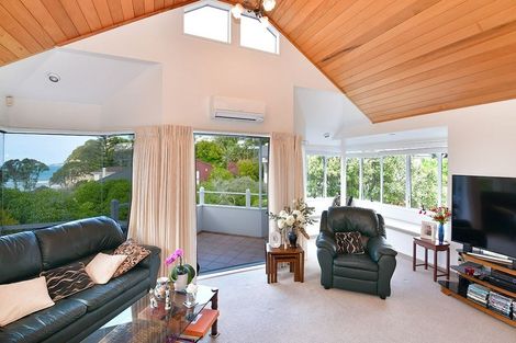 Photo of property in 22 Whale Cove, Stanmore Bay, Whangaparaoa, 0932