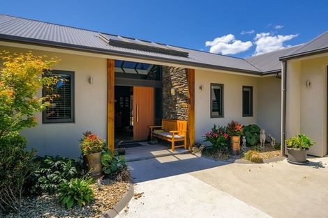 Photo of property in 135 Bannockburn Road, Cromwell, 9384