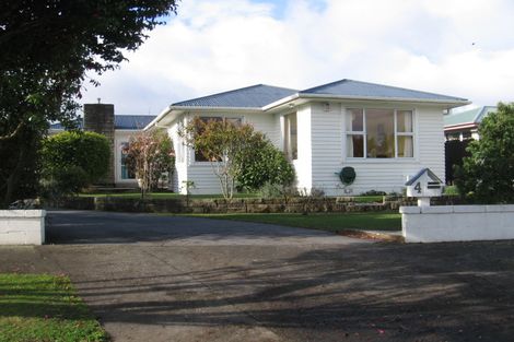 Photo of property in 4 Durham Crescent, Palmerston North, 4414