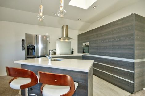 Photo of property in 33 Rannoch Drive, Jacks Point, Queenstown, 9371