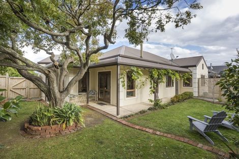 Photo of property in 47 Fitchett Street, Palmerston North, 4410