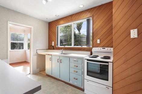 Photo of property in 30 Glendene Avenue, Glendene, Auckland, 0602