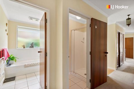 Photo of property in 31 Glenross Street, Glenross, Dunedin, 9011