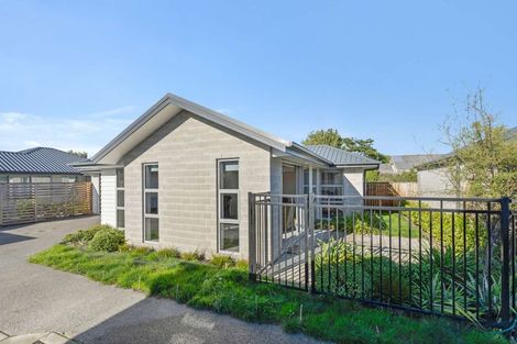 Photo of property in 8/3 Nyoli Street, Northcote, Christchurch, 8052