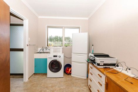 Photo of property in 47 Laws Road, Dannevirke, 4972