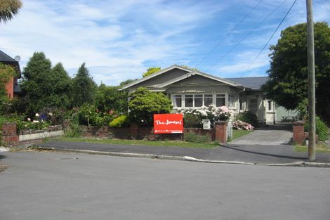 Photo of property in 28 Roxburgh Street, Sydenham, Christchurch, 8023