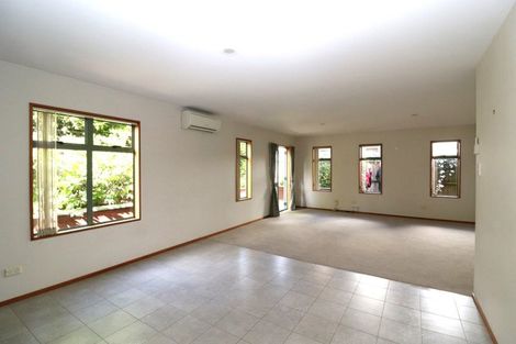 Photo of property in 15 Brockworth Place, Riccarton, Christchurch, 8011