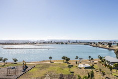 Photo of property in 503/7 Humber Street, Pandora, Napier, 4110