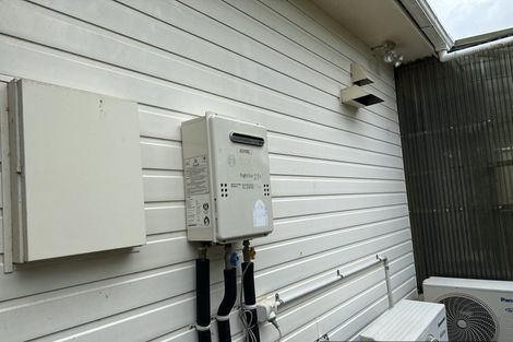 Photo of property in 3 Newcastle Street, Hokowhitu, Palmerston North, 4410