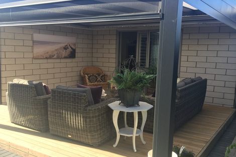 Photo of property in 12 Lance Way, Papamoa, 3118