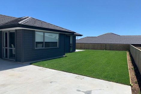 Photo of property in 7 Rua Place, Bell Block, New Plymouth, 4312