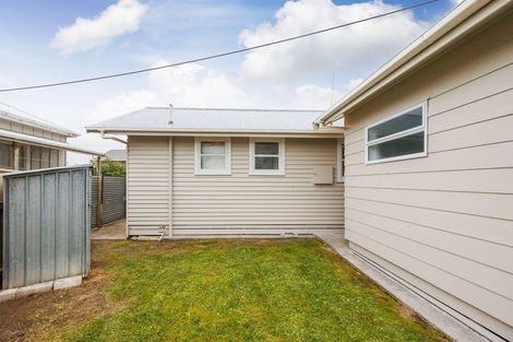Photo of property in 14c Aorangi Street, Feilding, 4702