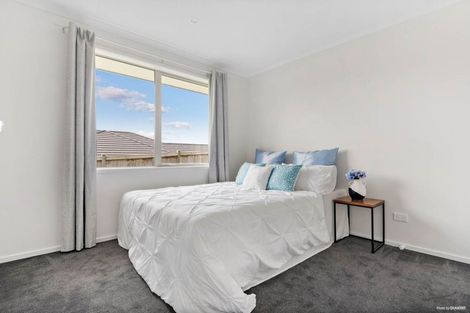 Photo of property in 96 Hillpark Drive, Pokeno, 2402