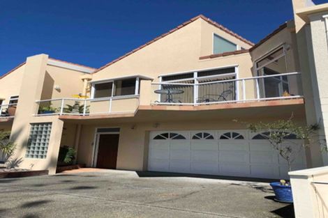 Photo of property in 427 Marine Parade, Napier South, Napier, 4110