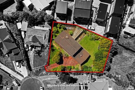 Photo of property in 5 Diosma Place, Botany Downs, Auckland, 2010