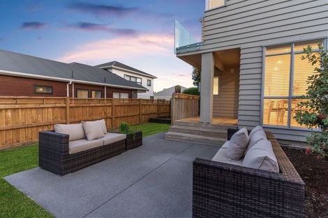 Photo of property in 1/6b Wolsley Avenue, Milford, Auckland, 0620