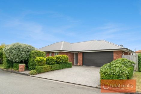 Photo of property in 2 Ambrosia Lane, Aidanfield, Christchurch, 8025