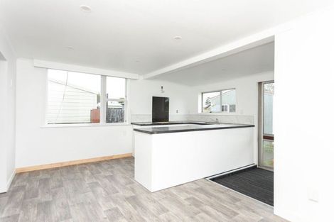 Photo of property in 42 Tennyson Street, Dannevirke, 4930