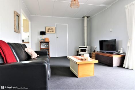 Photo of property in 75a Kon Tiki Road, Whiritoa, Whangamata, 3691