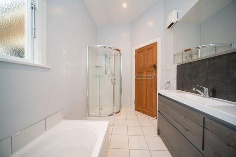 Photo of property in 19 Alan Street, Palmerston North, 4414