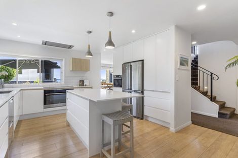 Photo of property in 16 Omana Heights Drive, Maraetai, Auckland, 2018