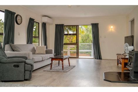 Photo of property in 3 Tuatahi Place, Kerikeri, 0230